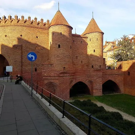 Daire Old Town Piwna Varşova